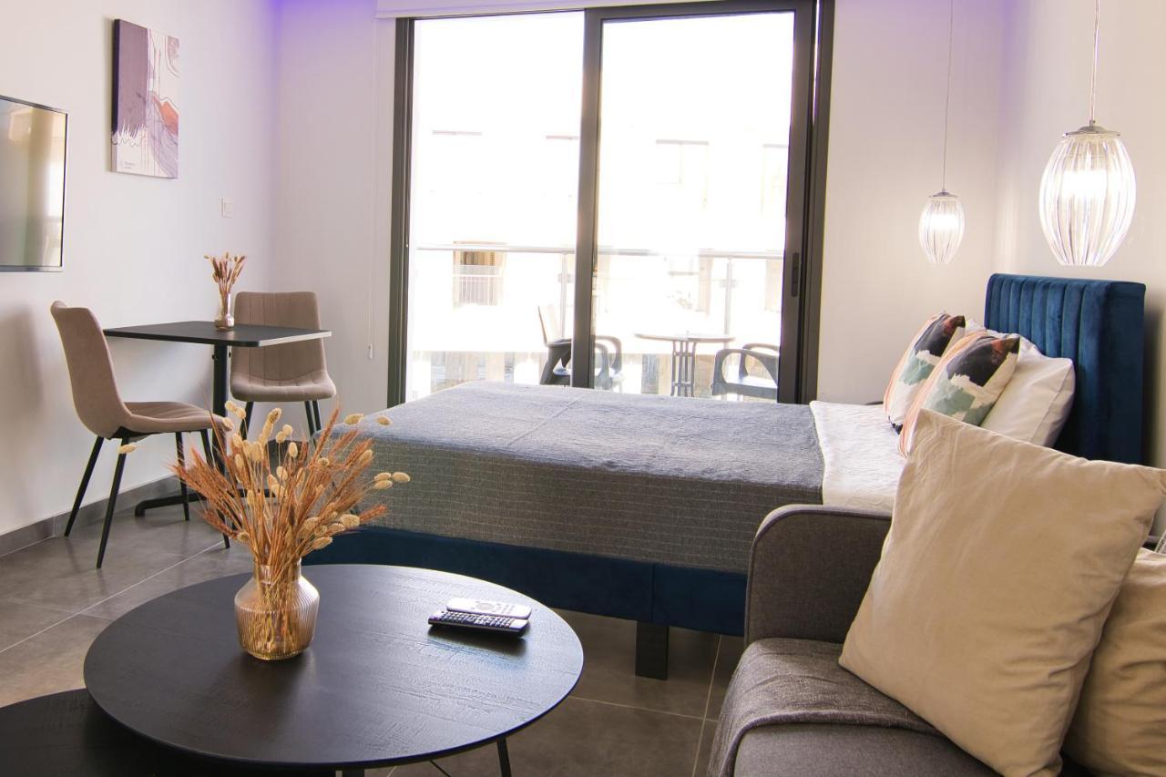 Phaedrus Living: Seaside Luxury Flat Athina 118 Apartment Paphos Exterior photo